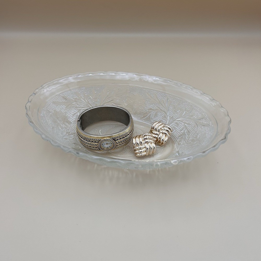 Anchor Hocking Tiara Sandwich Glass Serving Dish 1960's Oval 8.5" x 5.5" Vintage
